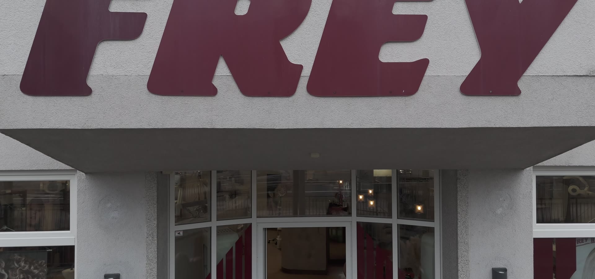 Salon Friseur Frey II Team in der Bürgermeister-Prechtl-Straße in Weiden